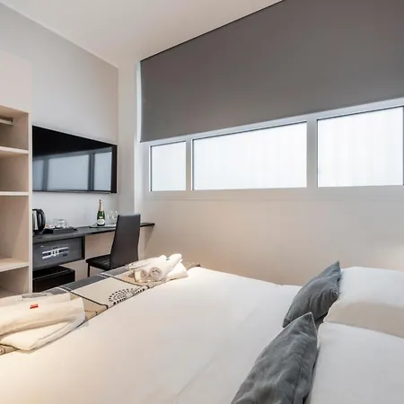 Bnbutler - Inbrera - Giulianova, 1 Milán