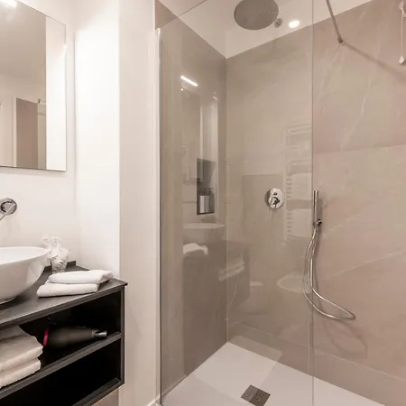 Bnbutler - Inbrera - Giulianova, 1 * Milan